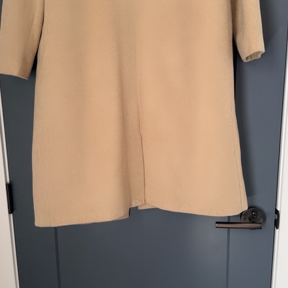 Coat - Picture 6 of 6